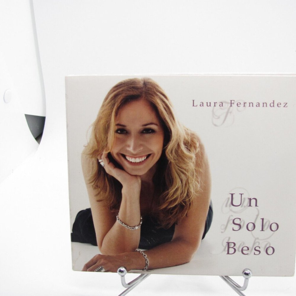 Laura Fernandez - Un Solo Beso (Cd, Compact Disc) Tested